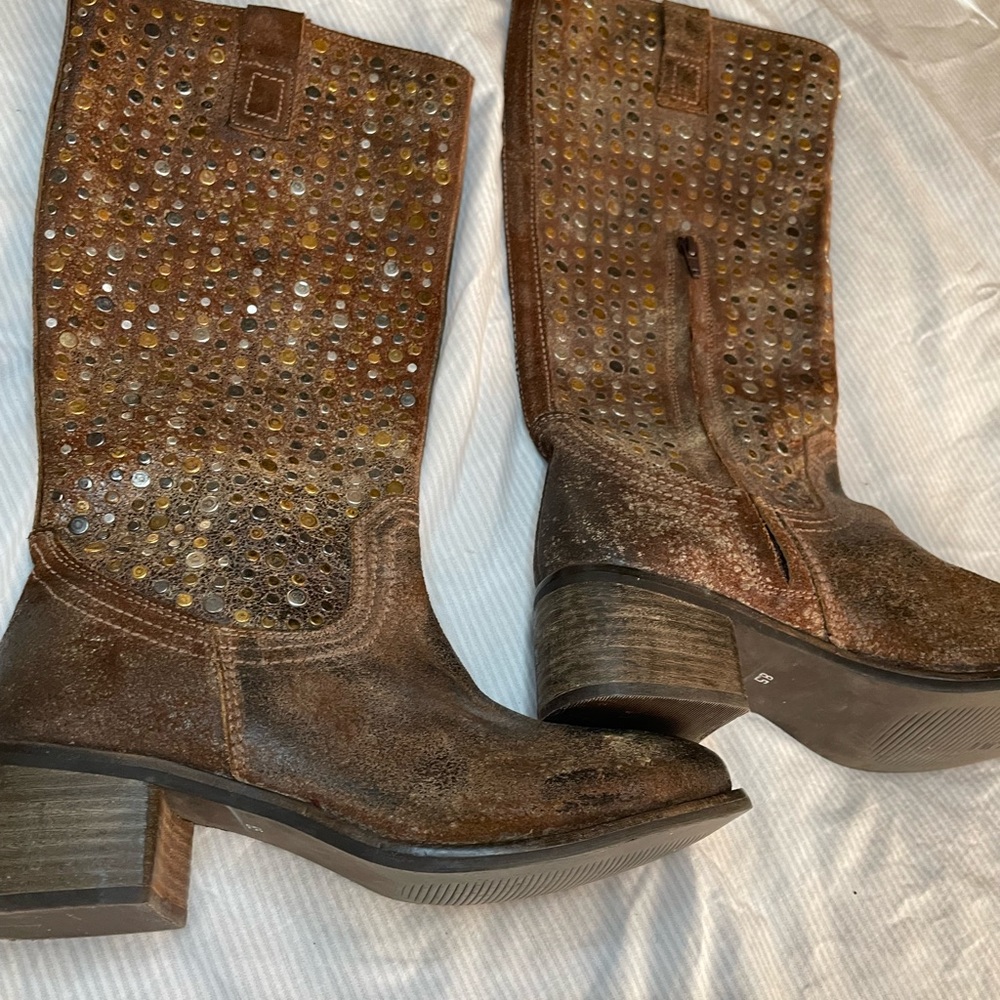 Diva True leather boots size 8.5